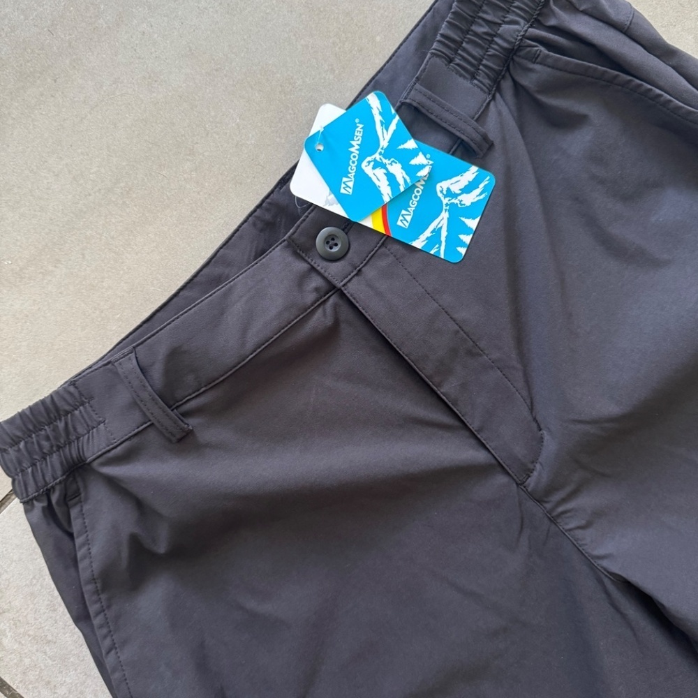 Magcomsen Women’s Black Cargo Capri Pants – Quick Dry Outdoor Hiking – Size L - Picture 4 of 10